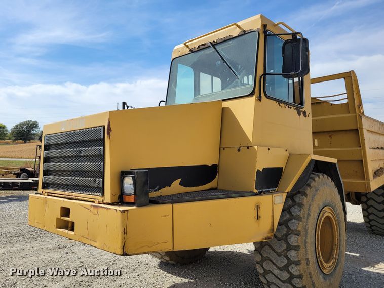 image for item DM8065 1995 Caterpillar D20D  haul truck