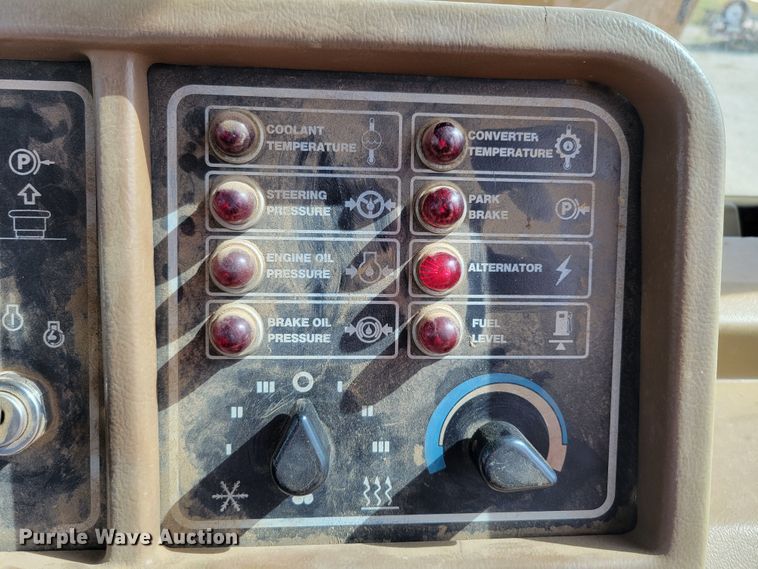 image for item DM8065 1995 Caterpillar D20D  haul truck