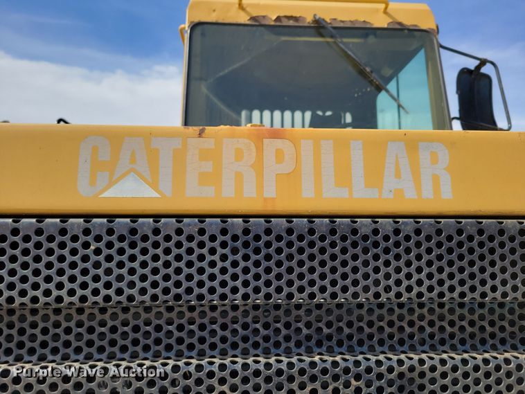 image for item DM8065 1995 Caterpillar D20D  haul truck
