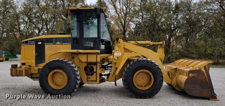 image for item DM8096 2002 Caterpillar 938G wheel loader