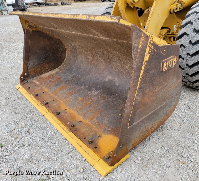 image for item DM8096 2002 Caterpillar 938G wheel loader