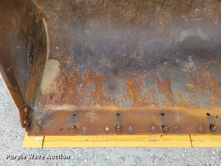 image for item DM8096 2002 Caterpillar 938G wheel loader