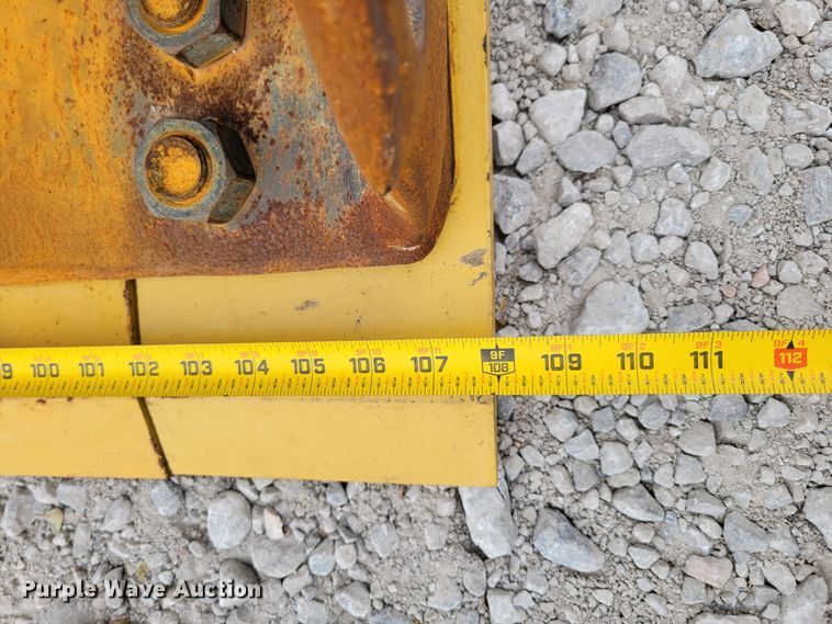 image for item DM8096 2002 Caterpillar 938G wheel loader