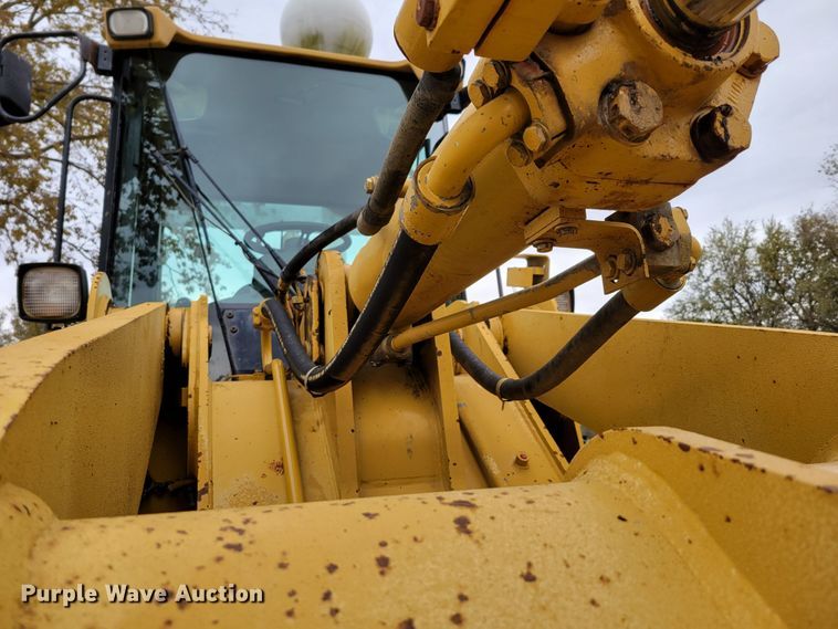 image for item DM8096 2002 Caterpillar 938G wheel loader