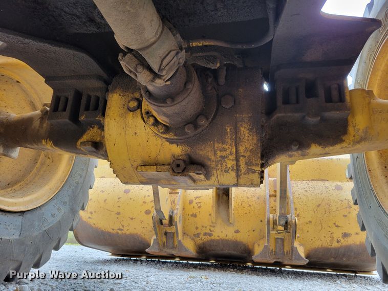 image for item DM8096 2002 Caterpillar 938G wheel loader