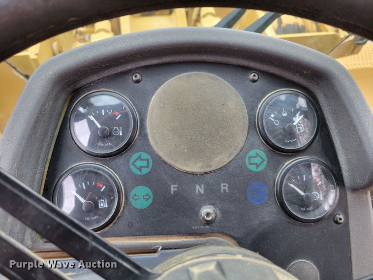 image for item DM8096 2002 Caterpillar 938G wheel loader