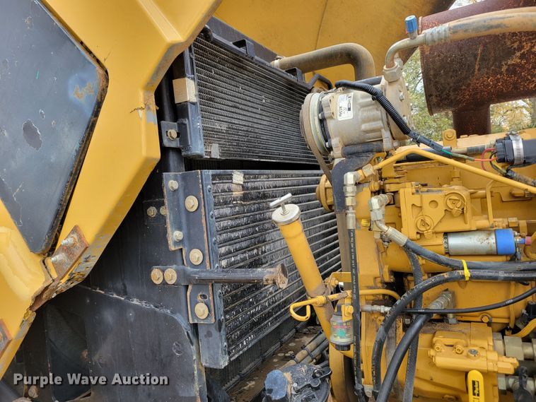 image for item DM8096 2002 Caterpillar 938G wheel loader