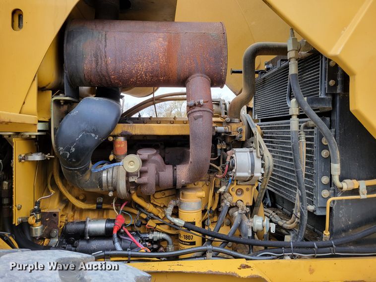 image for item DM8096 2002 Caterpillar 938G wheel loader