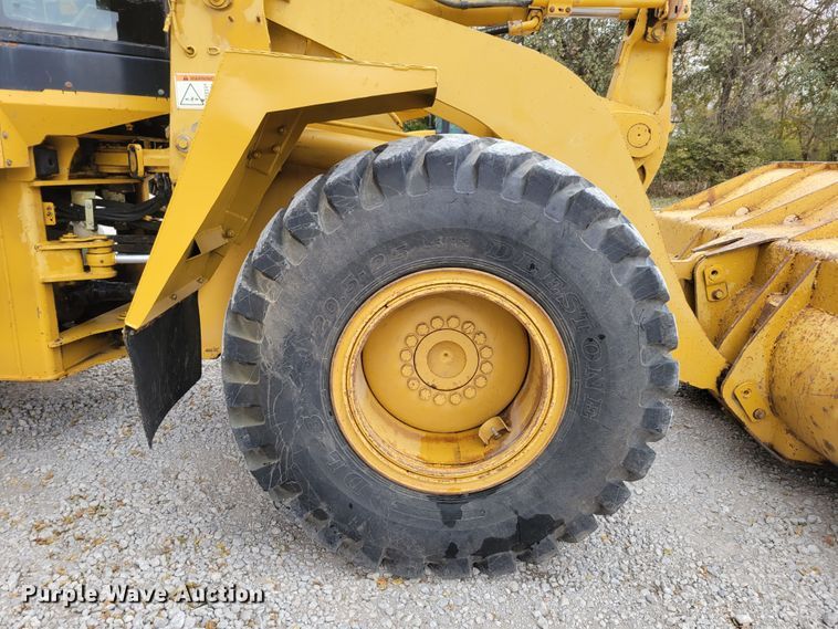 image for item DM8096 2002 Caterpillar 938G wheel loader