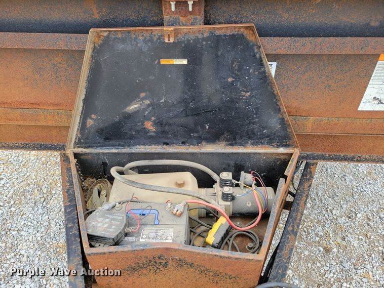 image for item DM8104 2014 Carry-On  dump trailer