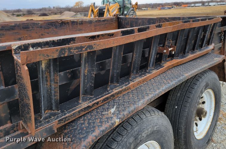 image for item DM8104 2014 Carry-On  dump trailer