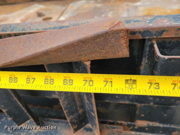 image for item DM8104 2014 Carry-On  dump trailer