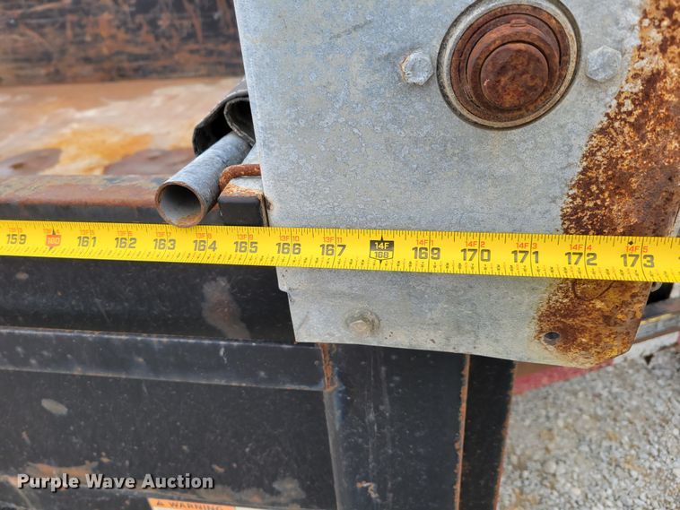 image for item DM8104 2014 Carry-On  dump trailer