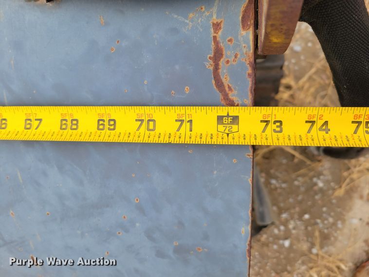 image for item DM8105 (2) pieces of construction equipment