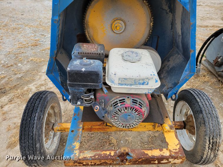 image for item DM8105 (2) pieces of construction equipment