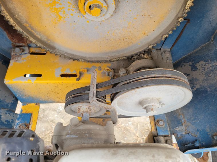 image for item DM8105 (2) pieces of construction equipment