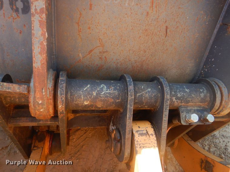 image for item DO1646 2004 Case 621D  wheel loader