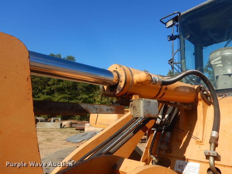 image for item DO1646 2004 Case 621D  wheel loader