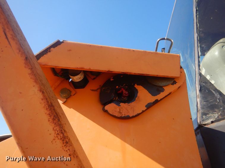 image for item DO1646 2004 Case 621D  wheel loader