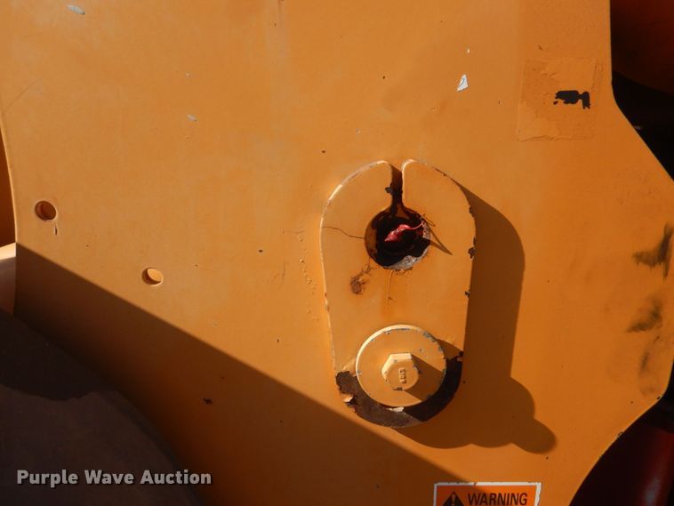 image for item DO1646 2004 Case 621D  wheel loader