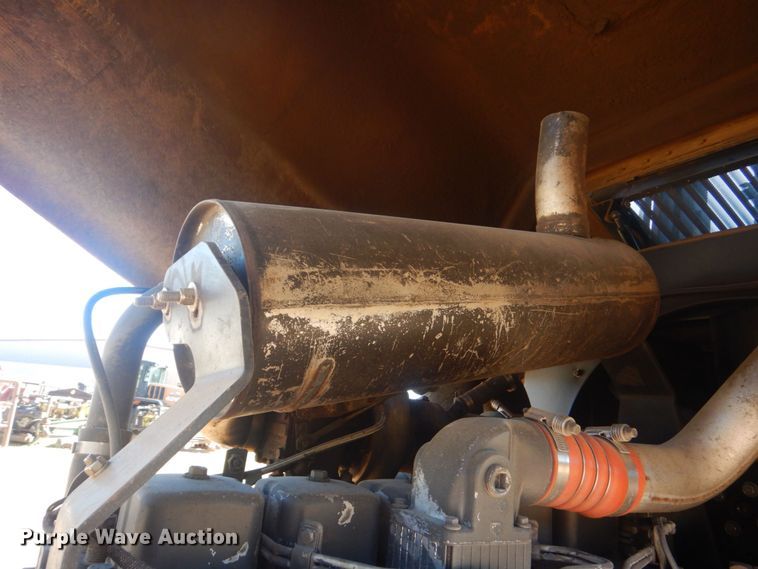 image for item DO1646 2004 Case 621D  wheel loader