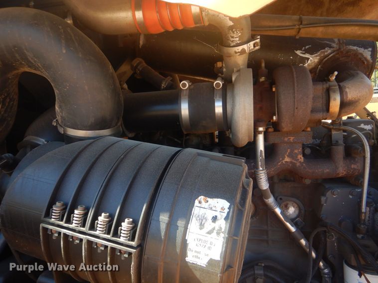 image for item DO1646 2004 Case 621D  wheel loader