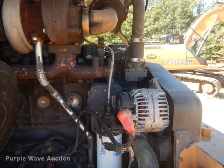 image for item DO1646 2004 Case 621D  wheel loader