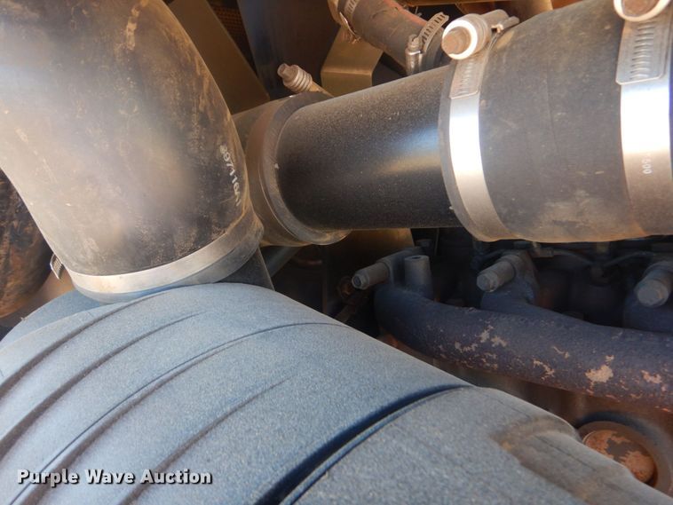 image for item DO1646 2004 Case 621D  wheel loader