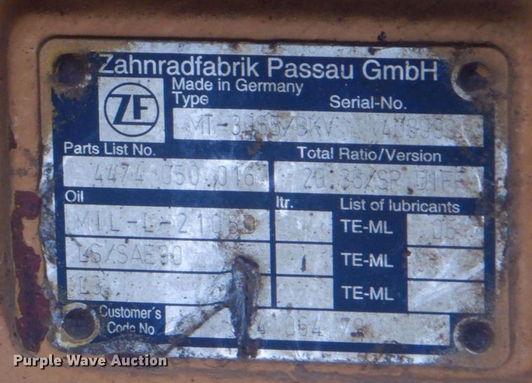 image for item DO1646 2004 Case 621D  wheel loader