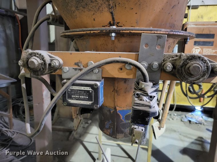 image for item DO3423 Eriez sand bagging system