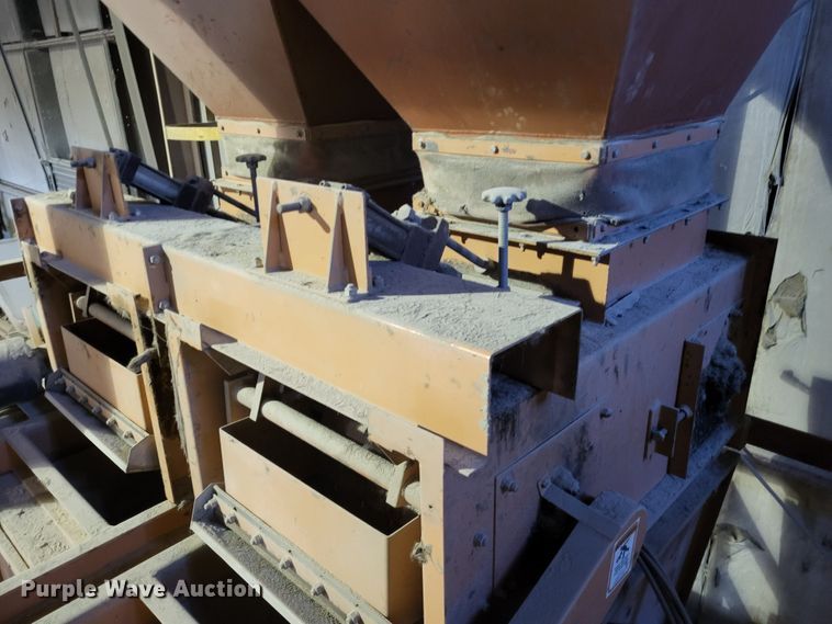 image for item DO3423 Eriez sand bagging system