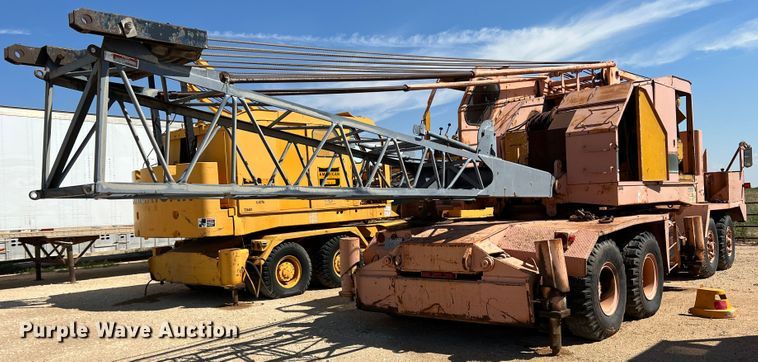 image for item DO8707 1974 American 4460  crane