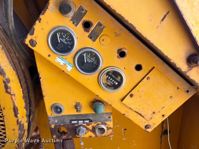 image for item DO8707 1974 American 4460  crane