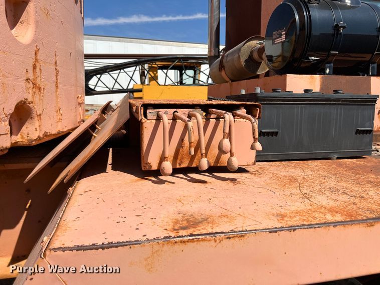 image for item DO8707 1974 American 4460  crane