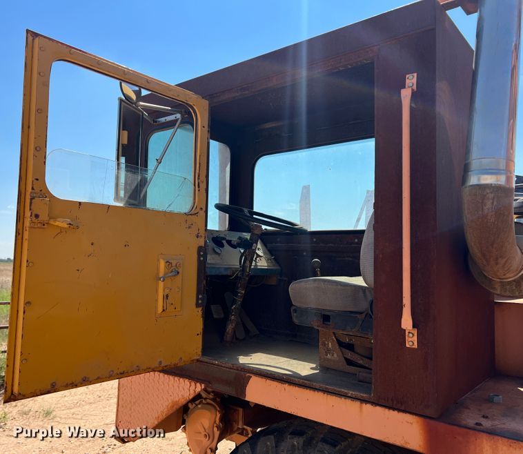 image for item DO8707 1974 American 4460  crane