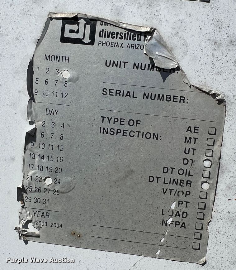 image for item DO8858 1997 Chevrolet C3500  bucket truck