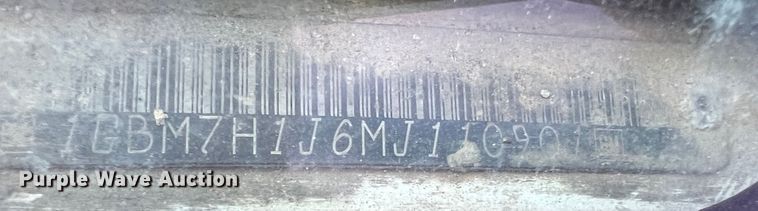 image for item DO8860 1991 Chevrolet Kodiak  bucket truck