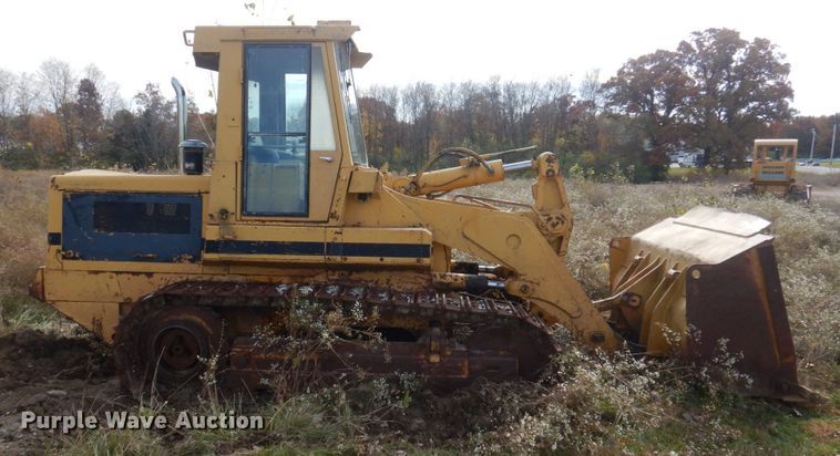 image for item DP0404 Dresser  track loader