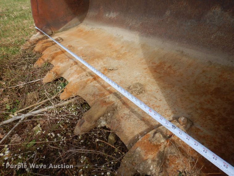 image for item DP0404 Dresser  track loader