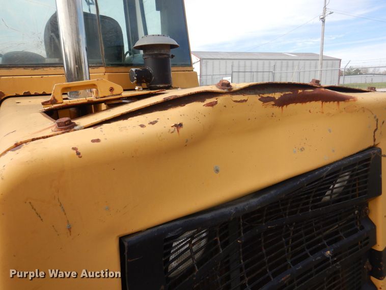 image for item DP0404 Dresser  track loader