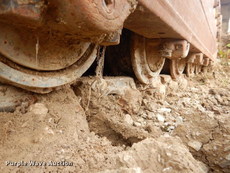 image for item DP0404 Dresser  track loader