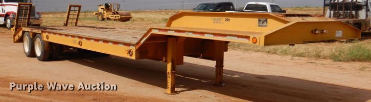 image for item DQ1866 1995 McDaniel 18DE-35-2  equipment trailer