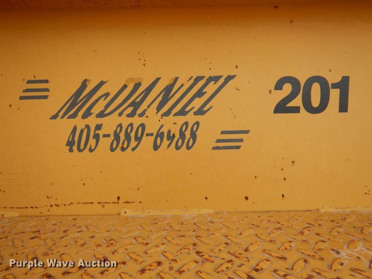 image for item DQ1866 1995 McDaniel 18DE-35-2  equipment trailer