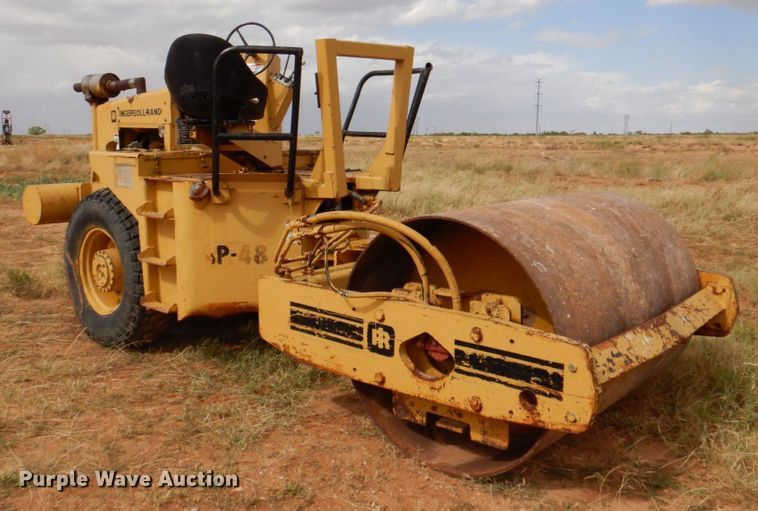 image for item DQ1867 1980 Ingersoll Rand SP-48  single drum roller