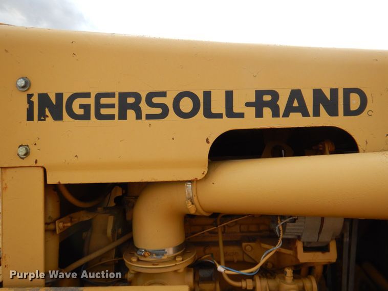 image for item DQ1867 1980 Ingersoll Rand SP-48  single drum roller