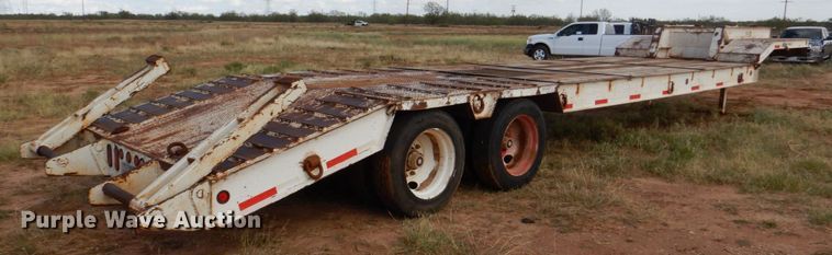 image for item DQ1868 2003 Load King  equipment trailer