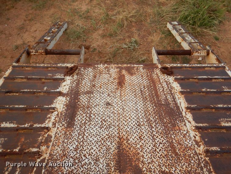 image for item DQ1868 2003 Load King  equipment trailer