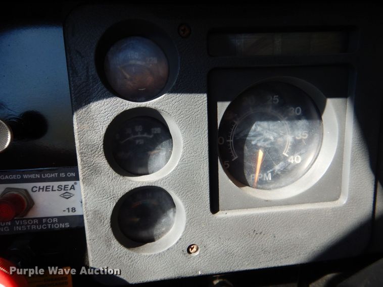 image for item DQ1873 1982 International S1954  dump truck