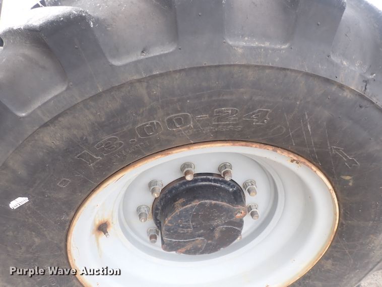 image for item DQ3085 2007 Genie GTH-842  telehandler