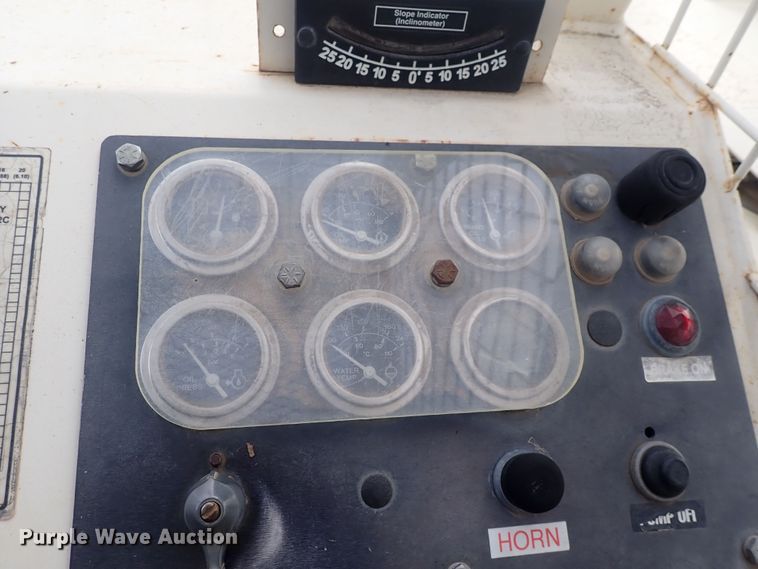 image for item DQ3086 2001 Terex SS842C Turbo  telehandler